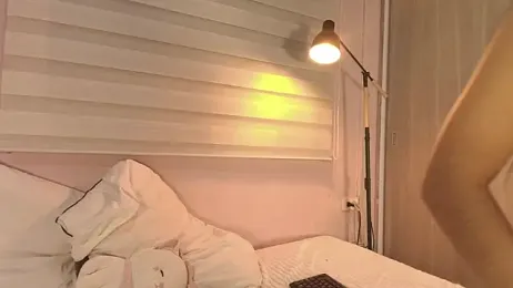 emily_sweett24 webcam stripchat model stream image