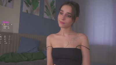 OdelynaBun webcam model stream image
