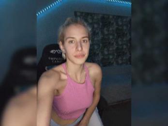 LUNA_ALEX webcam model stream image