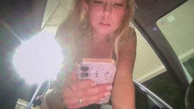 raelynnbby webcam model stream image