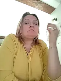 lady_charlyne webcam model stream image