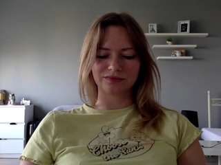 milliedesire webcam model stream image