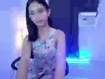 Ricaliciuos webcam model stream image