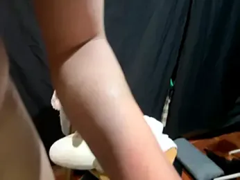 cloudboy_kk8 webcam model stream image