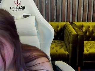 liviashy webcam model stream image