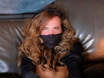 ToyTaylor webcam model stream image