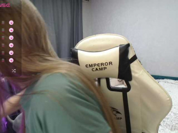 SweetyMia webcam model stream image
