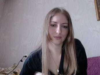 Viktoria-play webcam model stream image