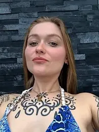 Goldi159 webcam model stream image