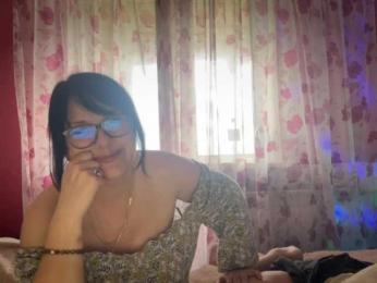 StellarTeam webcam model stream image