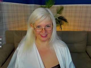 hellafabel webcam camsoda model stream image