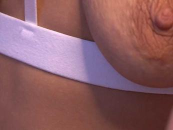 IliriaKara webcam model stream image