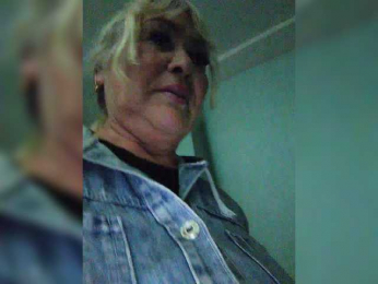 Kleopatra675 webcam model stream image