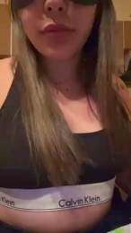 Ginny2003 webcam model stream image