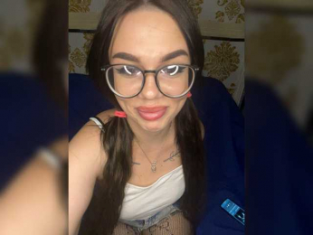 Liysan11 webcam model stream image
