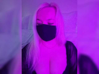 Alicekitty webcam bongacams model stream image