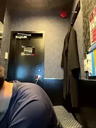 yuuki8910 webcam stripchat model stream image