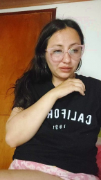 FuegoPeaceCute webcam model stream image