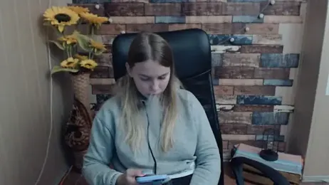 klerkarina webcam model stream image