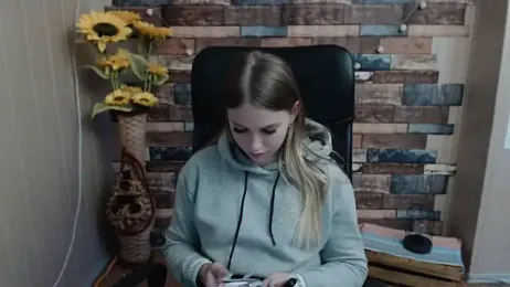 klerkarina webcam model stream image