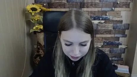 klerkarina webcam model stream image