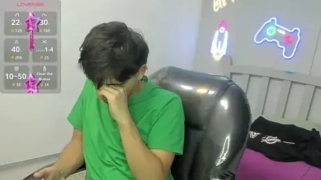 StiwenTwink webcam stripchat model stream image