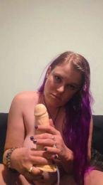 JilLUSTrius webcam model stream image