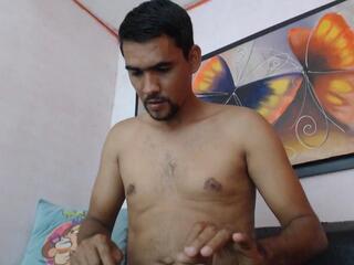 Aaron King webcam flirt4free model stream image