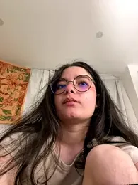 Antoniart_ webcam model stream image