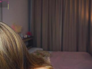 Edwina Crofoot webcam model stream image