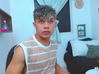 Lucas Luxx webcam model stream image