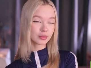 alinabailey webcam model stream image