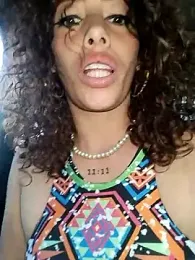 roxyrougee webcam model stream image