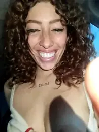 roxyrougee webcam stripchat model stream image