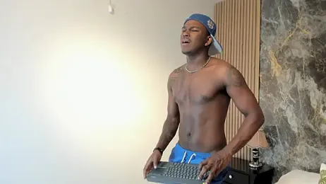 Troykhalil webcam model stream image