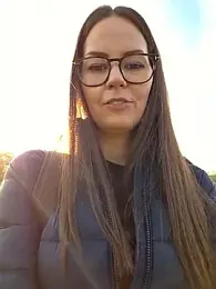 NoraDevot webcam model stream image