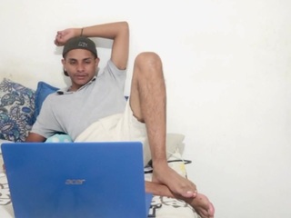 Samuel Fids webcam model stream image