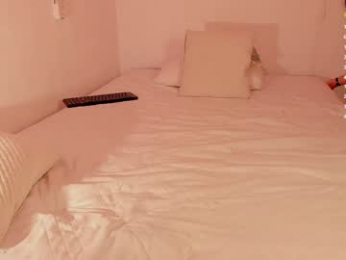 andrew_luxo webcam model stream image