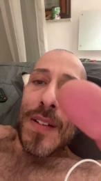 Infestacon webcam model stream image