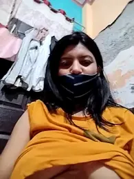 Hotty-Divya webcam model stream image
