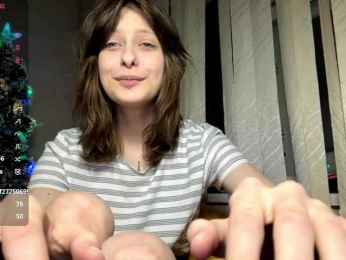 LynellGarzia webcam bongacams model stream image