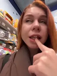 RosieSecret webcam stripchat model stream image