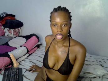 PrettyPicky webcam model stream image