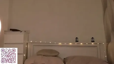 AmyForYouu webcam model stream image