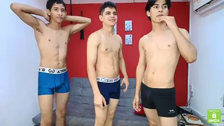 CHILLBICREWX webcam stripchat model stream image