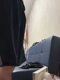 RetoRealism- webcam model stream image