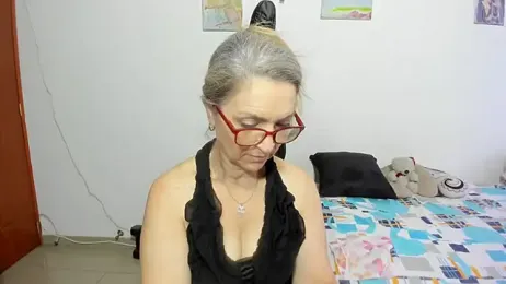 D-yanamilf webcam stripchat model stream image