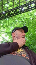 OlivierDeParis webcam model stream image