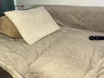 hot_frictions webcam model stream image