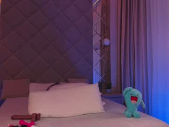 dreamy_kira webcam model stream image